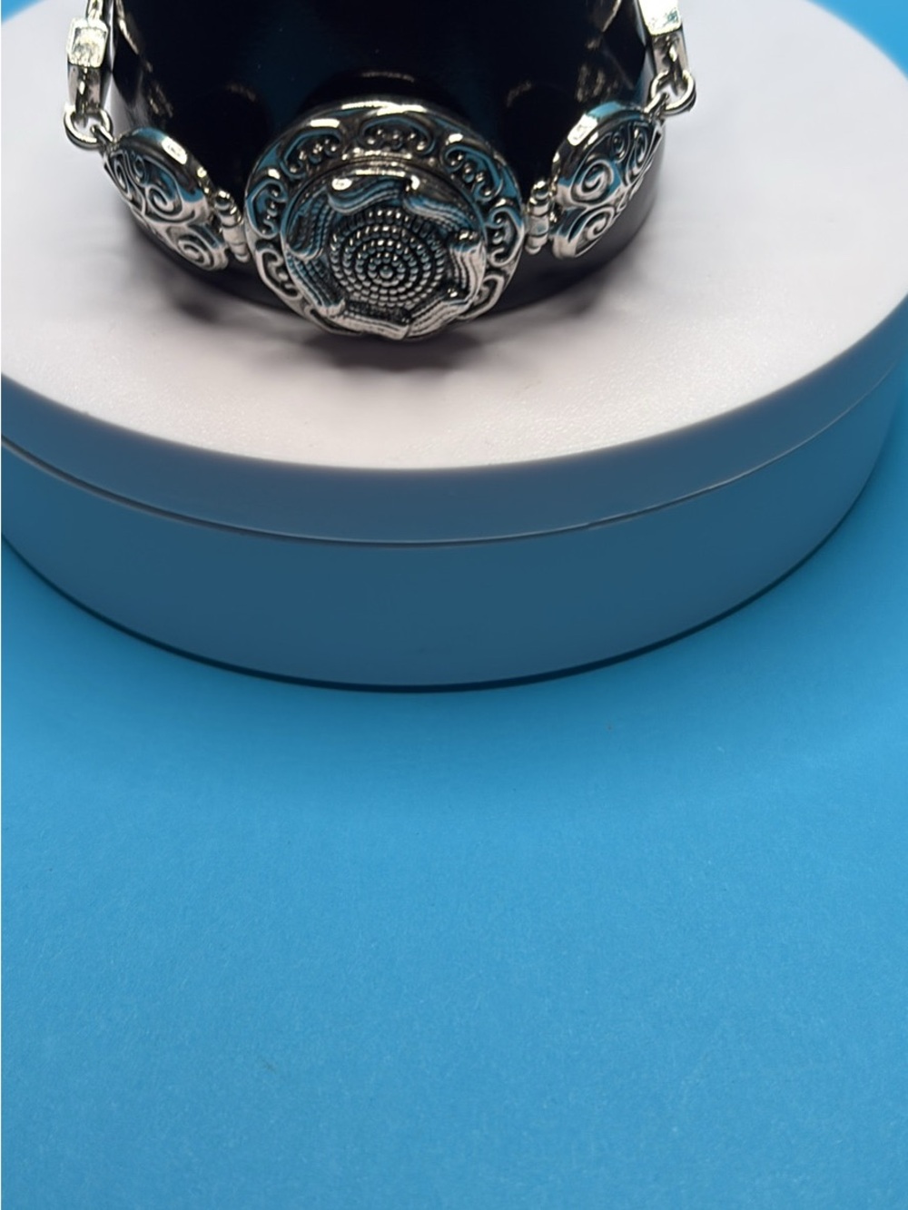 Silver Floral Medallion Bracelet -Gingersnap